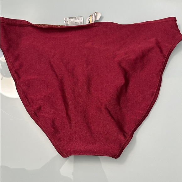 Like New Sun Streak Bikini Set - Picture 3 of 8